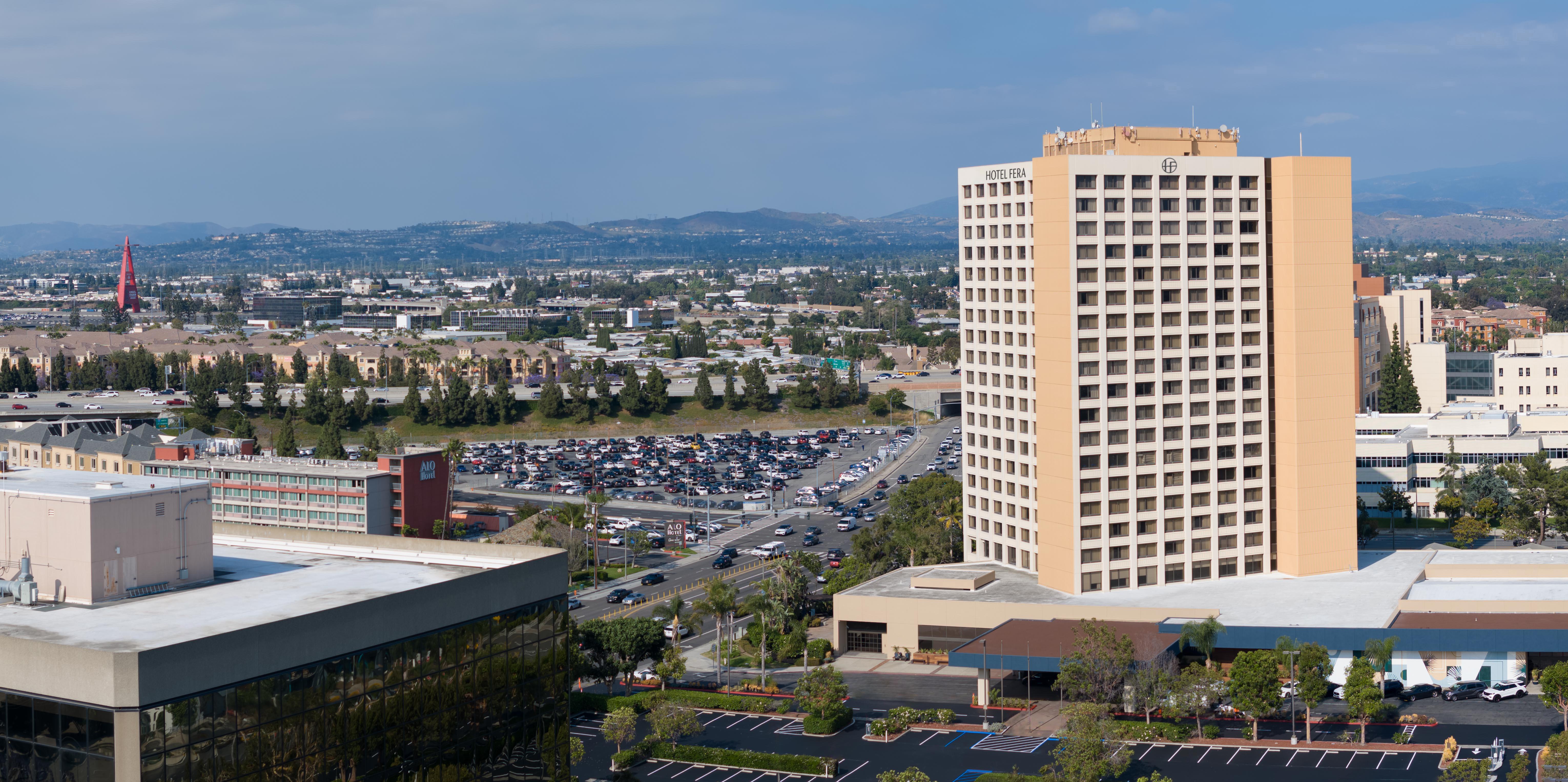 Hotel Fera Anaheim, A Doubletree By Hilton Orange Esterno foto